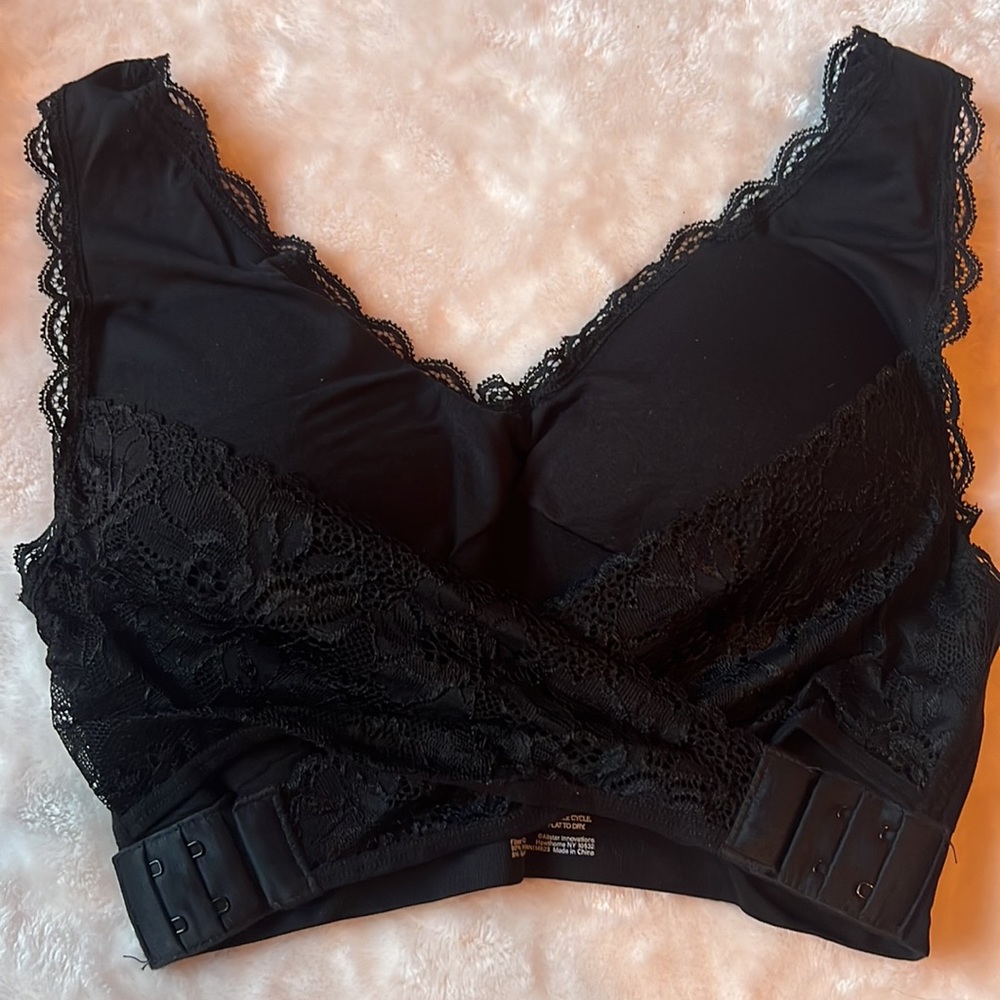 - TWO!  CaraMia Bra womens large. Set of Two.  Black and white